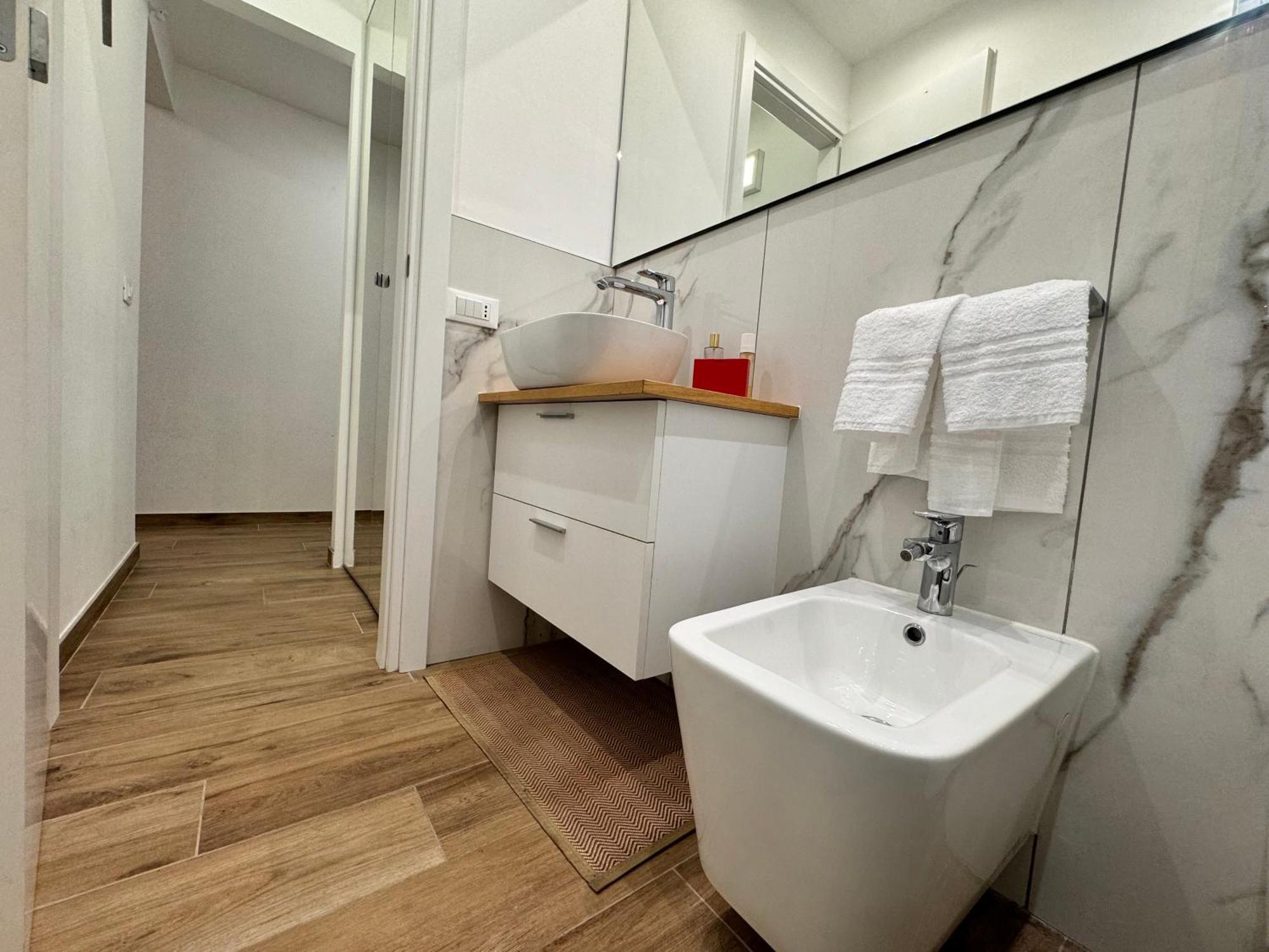 Casa Di Meg Appartamento A Milano Vicino Ai Navigli Exterior photo